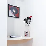 Boutique In The Heart Of ! Lemonn C * Lisboa