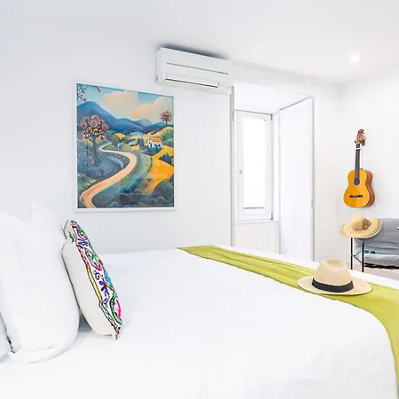 Boutique In The Heart Of ! Lemonn C Лісабон