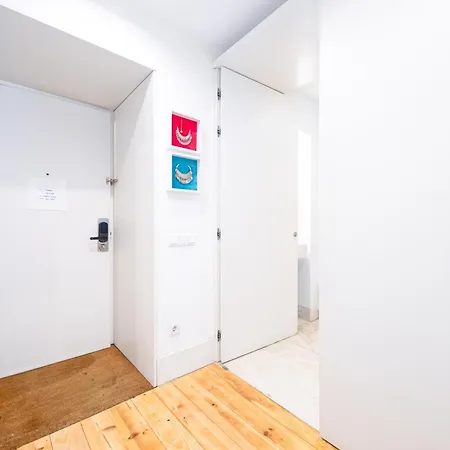 Boutique In The Heart Of ! Lemonn C